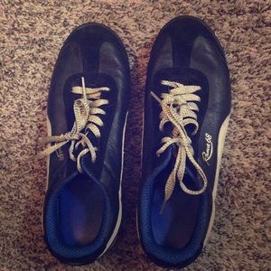 Puma sneakers